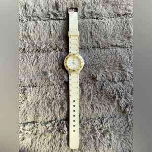 Casio womens Watch white gold used